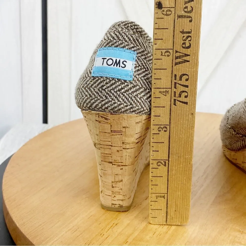 Toms Wedge Heels Herringbone Tweed Peep Toe Cork‎ Brown Tan Size 8